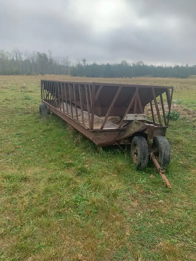 Feed Wagon