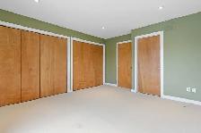 2-BEDROOM TOWNHOUSE | 2 FULL BATH | OFFICE AREA | 3 PARKING - Photo 10