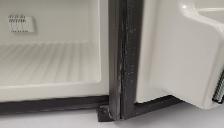 (B1475) Dometic RH141D Mini Fridge - Photo 8