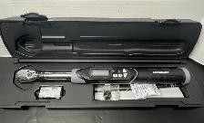 MAXIMUM 1/2" TORQUE WRENCH W/CASE - Photo 2