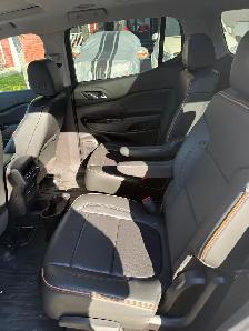 2020 GMC Acadia AT4 Fully Loaded - Photo 7