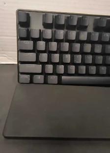 STEELSERIES APEX PRO TKL KEYBOARD - Photo 2