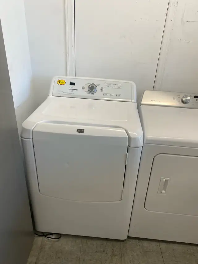 SPÉCIAL HALLOWEEN – SÉCHEUSE MAYTAG À 299 $ !