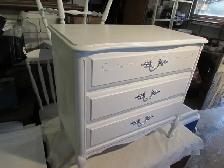 Vintage dresser excellent condition - Photo 3