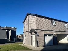 2 Bedrooms brand new Garage Suite - Photo 2