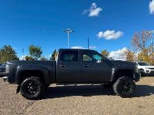2010 Chevrolet Silverado 1500 LT - CREW CAB - CLEAN CAR FAX - Photo 6