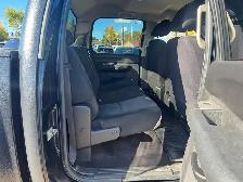 2010 Chevrolet Silverado 1500 LT - CREW CAB - CLEAN CAR FAX - Photo 12