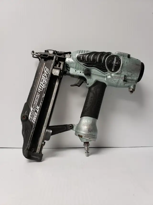 (9925073) Metabo NT65M2(S) Finishing Nailer - 2 1/2'