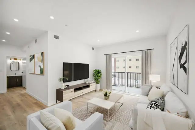 BRAND NEW 3 BED Apartment - In the Maples!