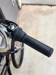 Electra Sparker Special 3i Hot-Rod Style Cruiser Bicycle - Photo 8