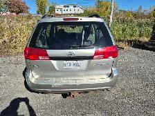 TOYOTA SIENNA 2006 - Photo 4
