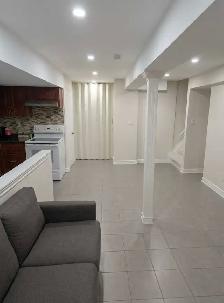 Rent/Full Basement - 2 Bedroom   Separate Study - Brampton East - Photo 8