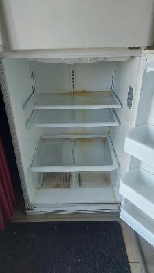 Réfrigérateur LG à donner en partie fonctionnel pour pièces - Photo 5