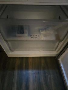fridge & stove combo - Photo 5