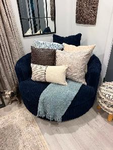 Accent chair