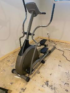 Elliptical for Sale - Photo 2
