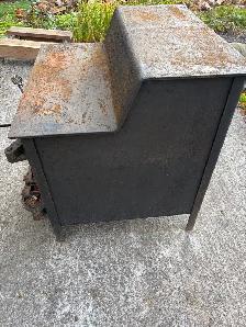 Woodstove - Photo 4