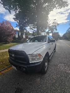 2014 Dodge Ram 2500 Crew Cab - Photo 4