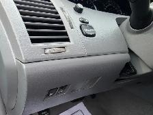 2009 Toyota Avalon - Photo 18