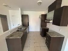 PRIX RÉDUIT ! 4½ À LAVAL 1 795 $ | 2 CHAMBRES | 2 STATIONNEMENTS - Photo 3
