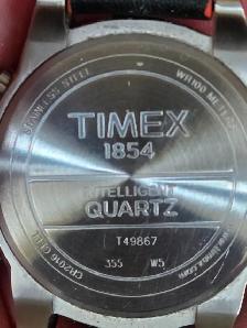 Black Timex Watch - Photo 2