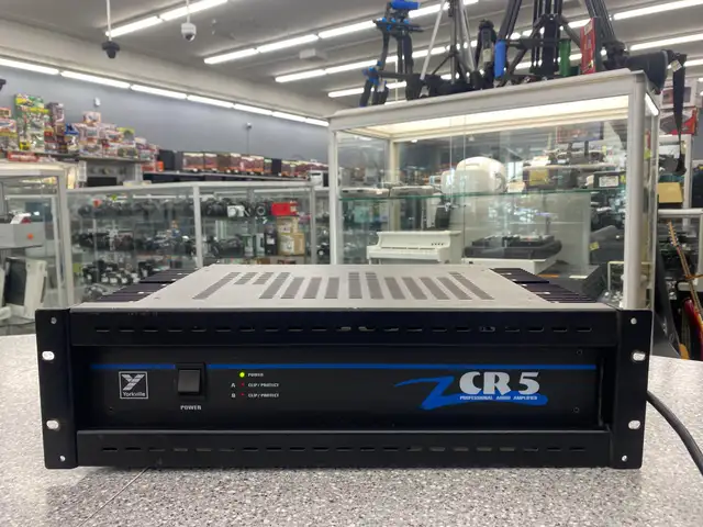 Yorkville CR5 Power Amplifier