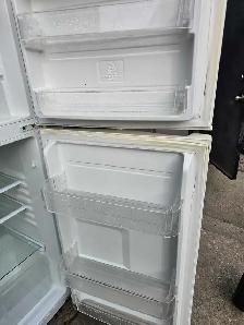 fridge 24' - Photo 5