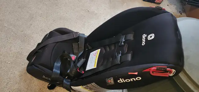Diono Radian 3R Convertible Car Seat – 2021, No Accidents – $150