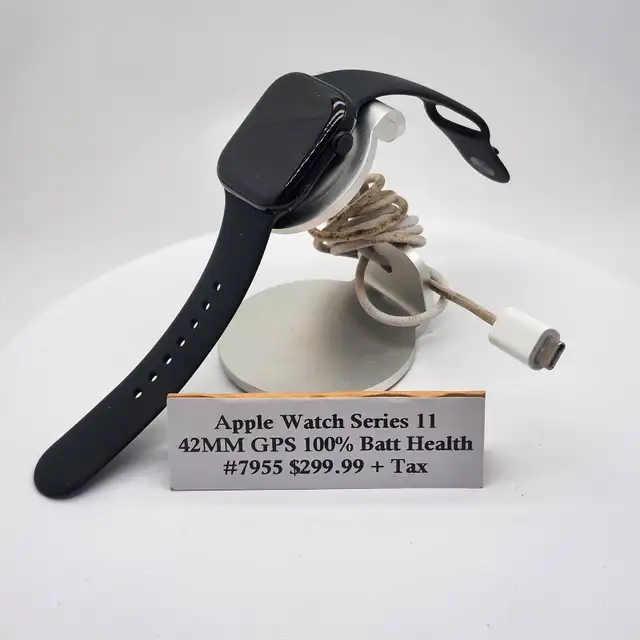 Apple Watch Series 11 - 43mm - GPS - 100% Batt. Life (#7955)