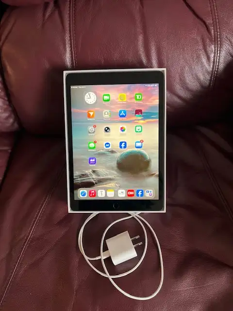 APPLE 10.2 iPAD 9TH GENERATION