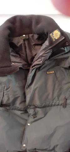 Manteau hiver neuf  kanuk large jamais porté vraiment neuf prix