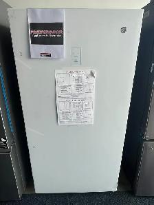 NEW 32.88" GE Upright Freezer Frost Free (17.3 Cu.Ft) - Photo 2