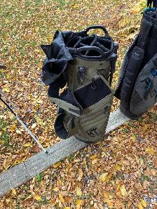 Golf Bag for Sale (New) - Photo 2