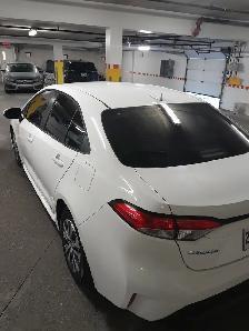 2023 Toyota Corolla Hybrid AWD - Photo 3