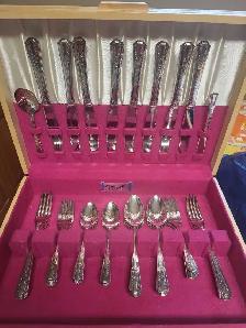 Silver plated service ware set