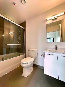 FOR RENT | $2,150/MONTH   HYDRO | TEK TOWER, DOWNTOWN KITCHENER - Photo 6