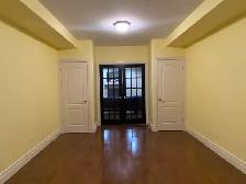 Basement for Rent - Photo 6