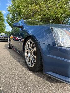 2009 Cadillac CtsV - Photo 2
