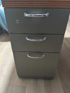 ~Solid Wood & Metal Desk Set w/ Metal Filing Cabinet & Bookcase~ - Photo 9