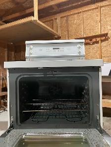 Stove & Range Hood Fan - Photo 3