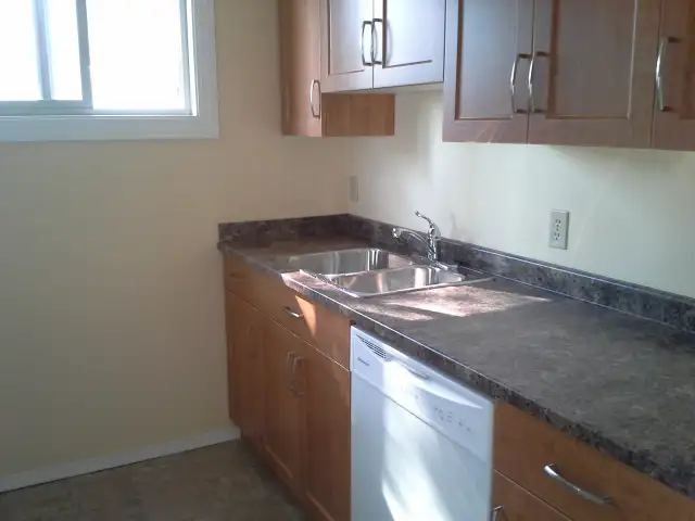 2 bedroom town house