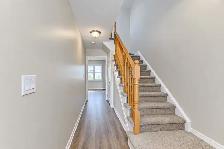 701 Homer Watson Blvd - 3 BEDROOM TOWHOUSE - Photo 4