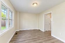 701 Homer Watson Blvd - 3 BEDROOM TOWHOUSE - Photo 7