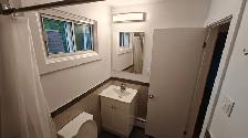 5 ½ - CHAUFFER, ELECT, ACC, A/C INCL – HEATED, APPL, AC INCLUDED - Photo 2