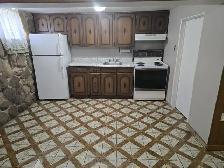 Two Bedroom Basement Apartment for Rent - Photo 2
