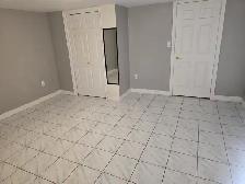 Two Bedroom Basement Apartment for Rent - Photo 6