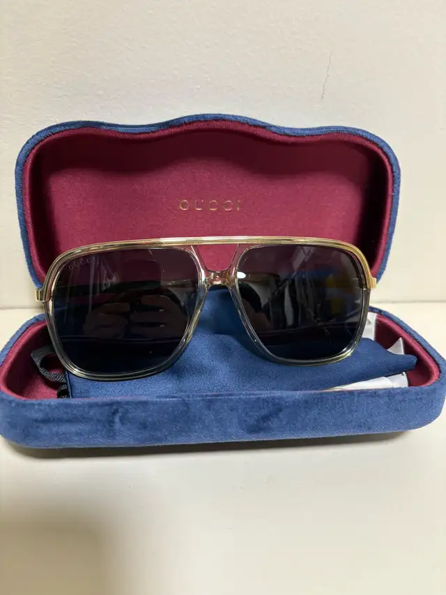 Gucci 0200s Sunglasses NEW worn once