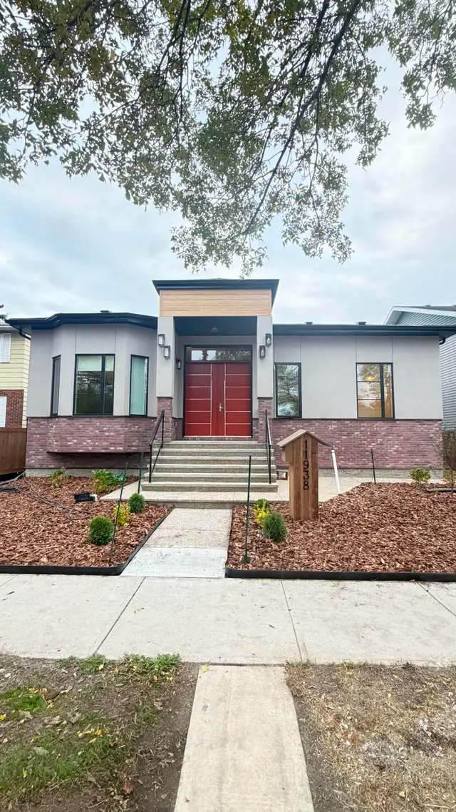 BRAND NEW 2 Bedroom Garage Suite- ALL Utilities Included $1,550
