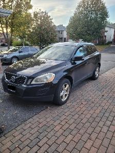 !!!!   2012 VOLVO XC60 FULLY LOADED ALL WHEEL DRIVE   !!! - Photo 5