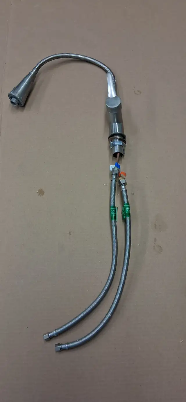 Robinet Flexible Faucet